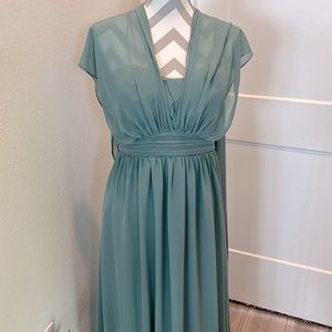 Birdy dress, style Chicky size Large color:SAGE..
